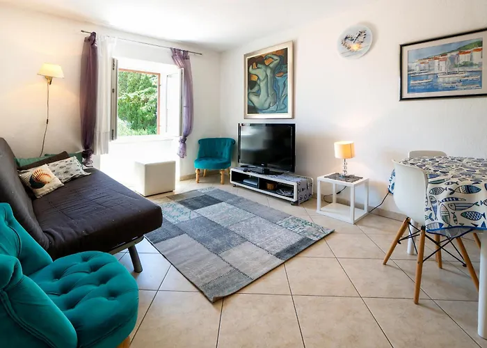 Apartments Zoe